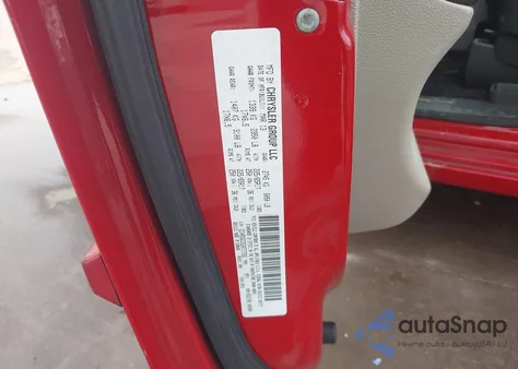 2013 Dodge Grand Caravan Sxt from USA, damaged, VIN 2C4RDGCG5DR717292